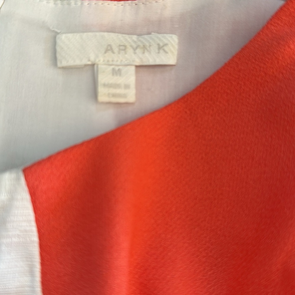 Size medium
Coral/white - Picture 3 of 3
